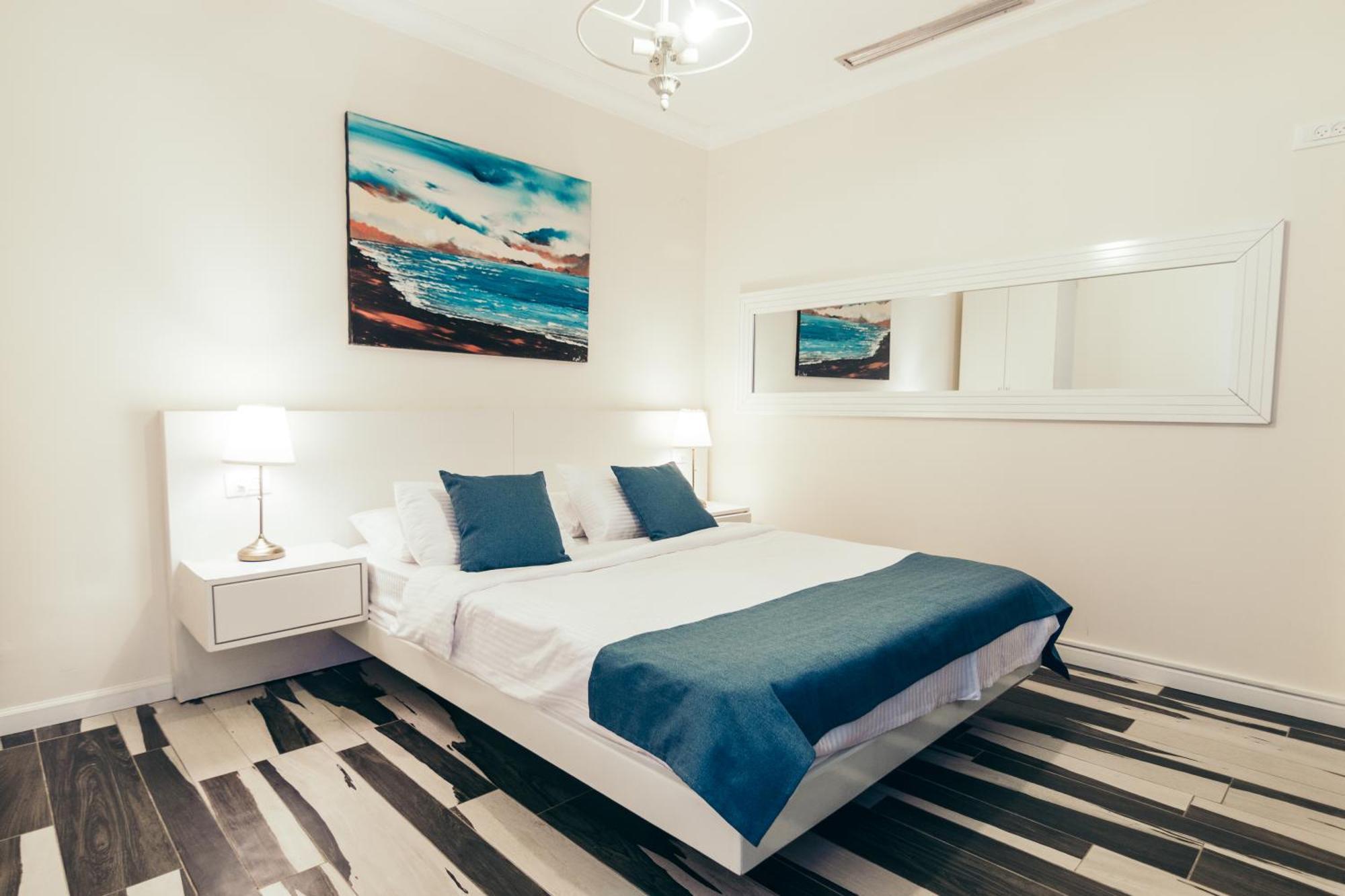 Almog Beach Apt Hotel מלון דירות אלמוג ביץ' Haifa Exterior foto